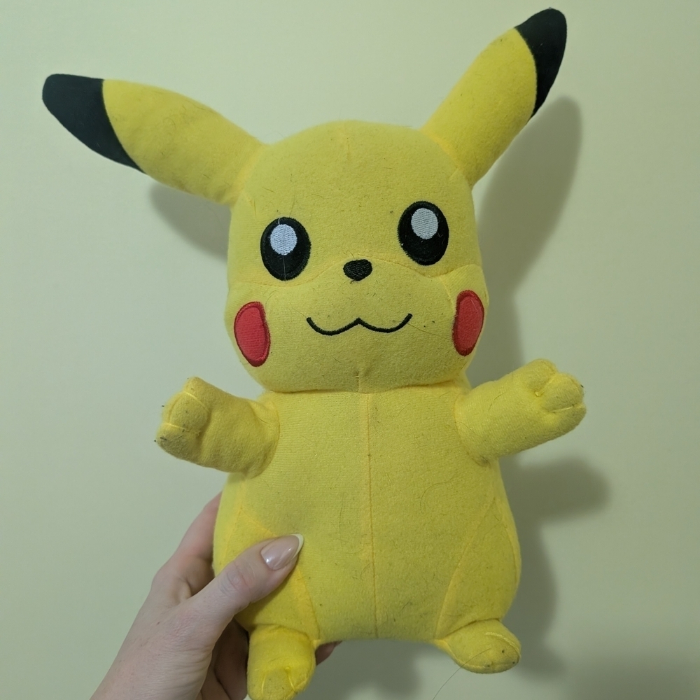 Pokemon Pikachu Yellow Plush Toy